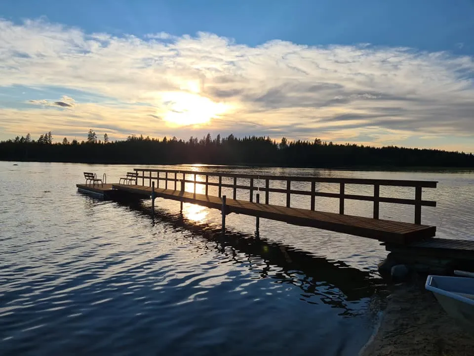 Ylivuotiset laiturit